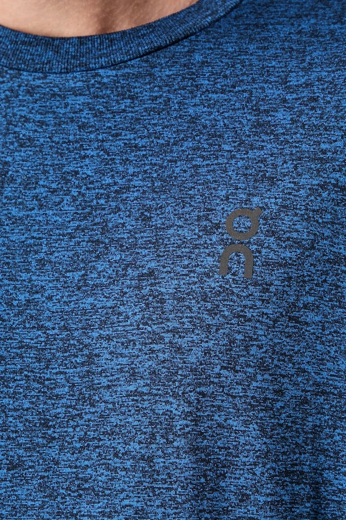 On erkek spor tişört