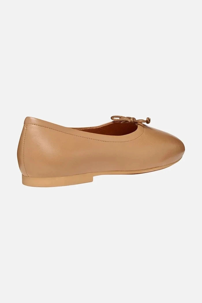 Кожени балеринки Geox D NEW PALMARIA