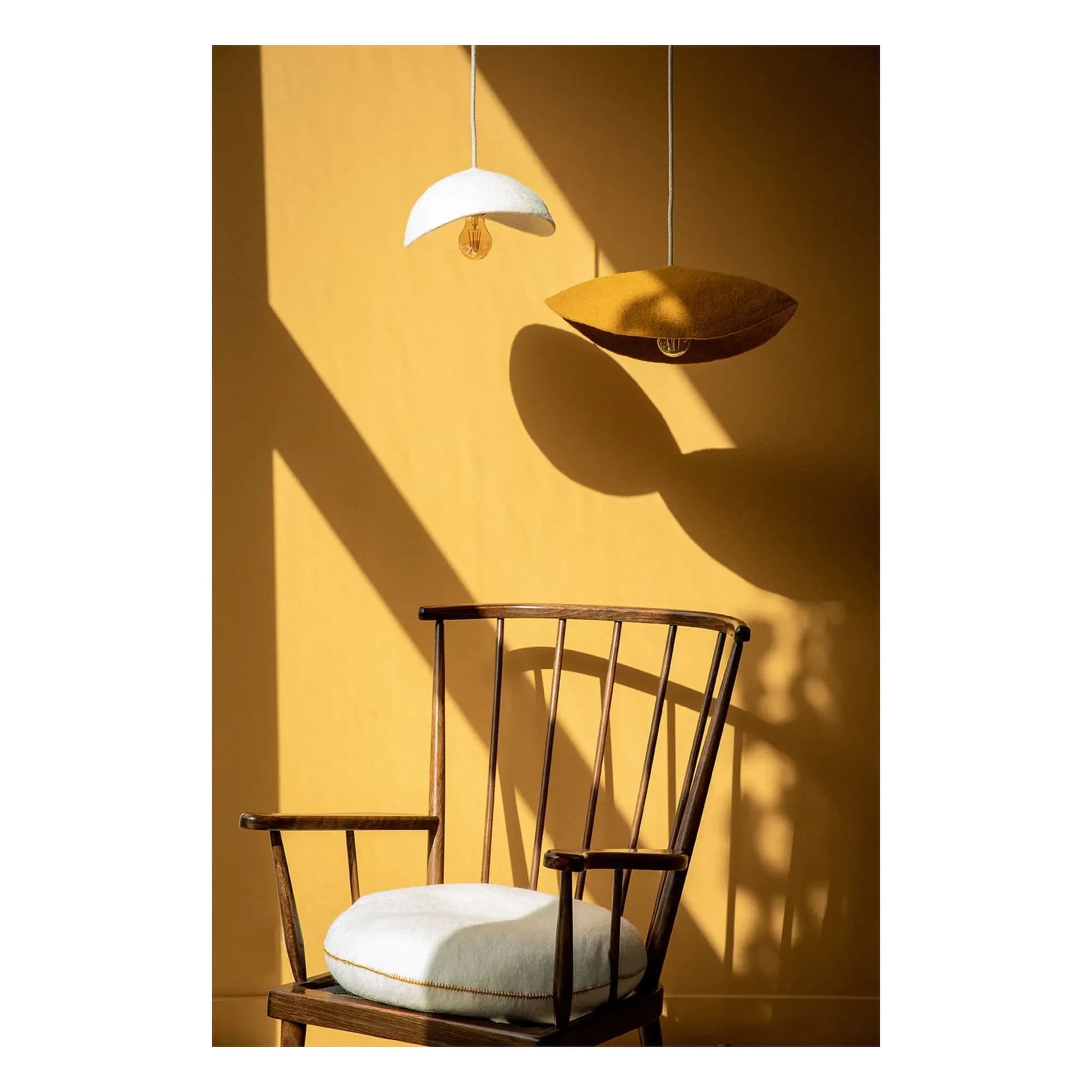 Muskhane - Dome felt lampshade | Ecru