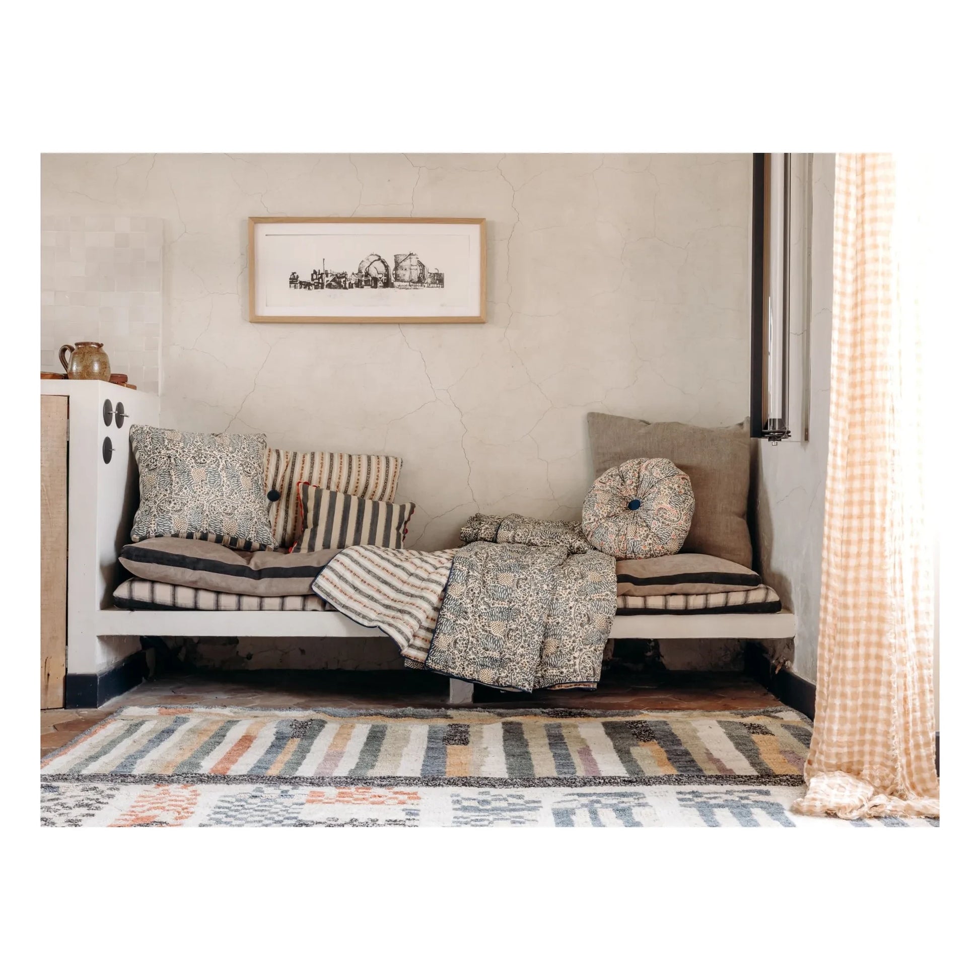 Le Monde Sauvage - Boréal London cushion | Blue