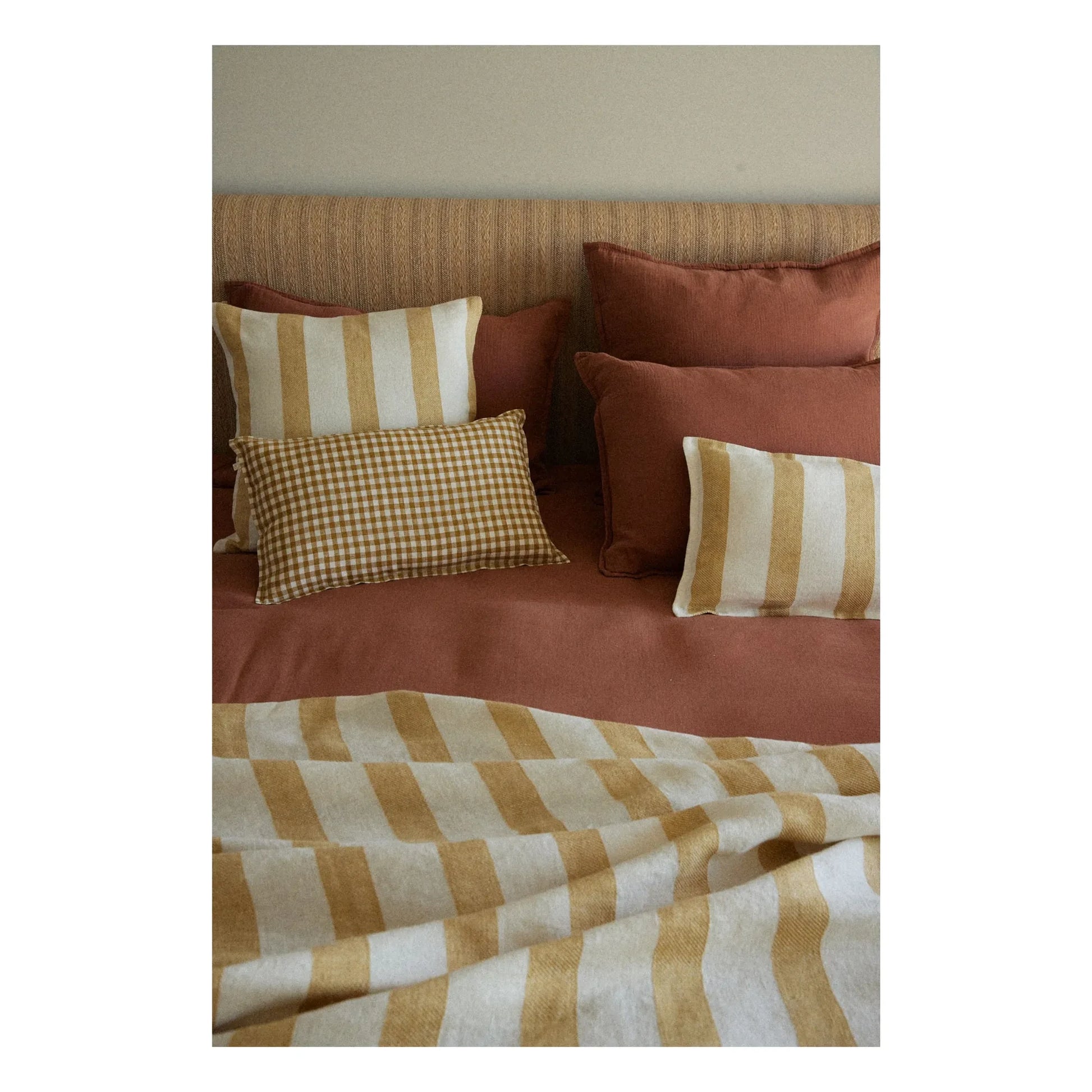 Gabrielle Paris - Bastide linen bedspread | Yellow Curry colour