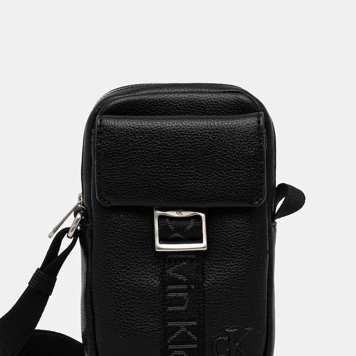 Calvin Klein Omuz Çantası