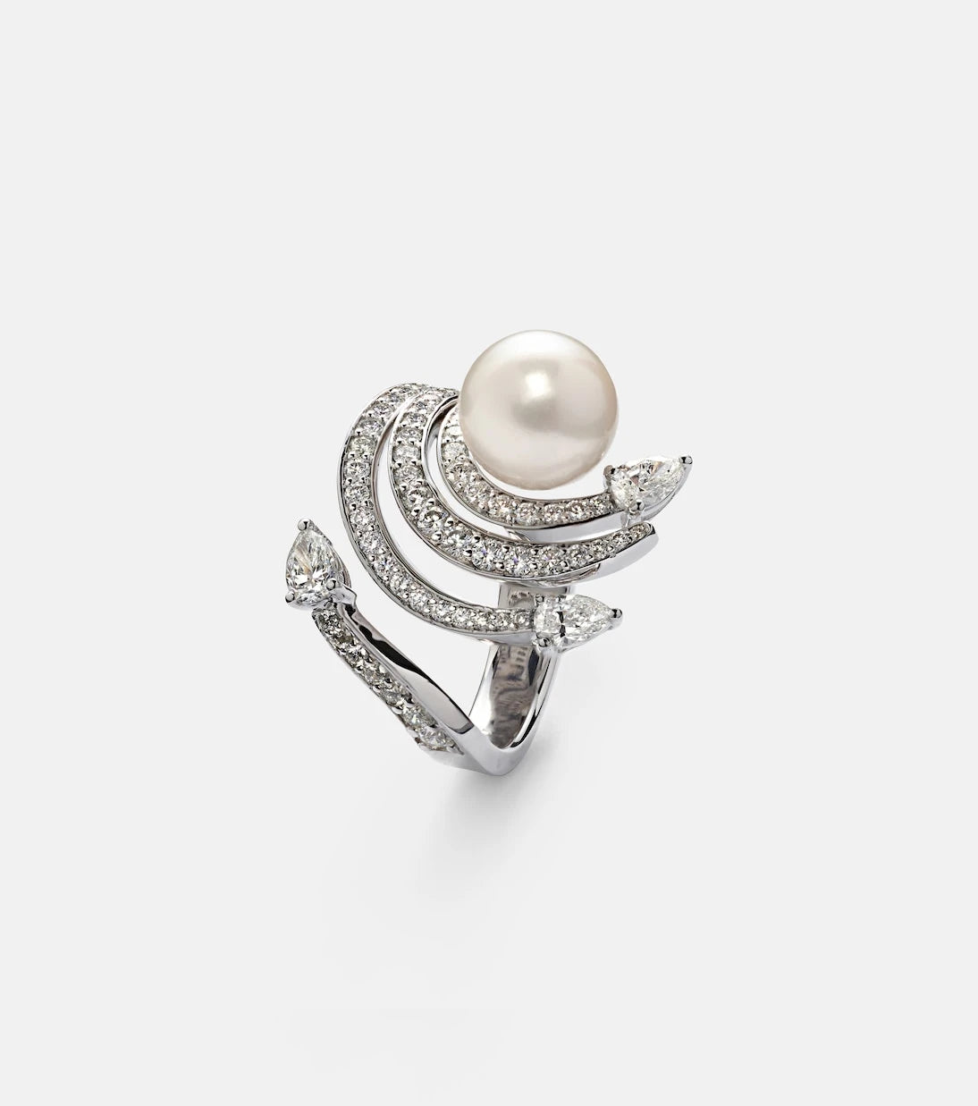 Yeprem - Pearlescent 18kt white gold ring with diamonds and pearl