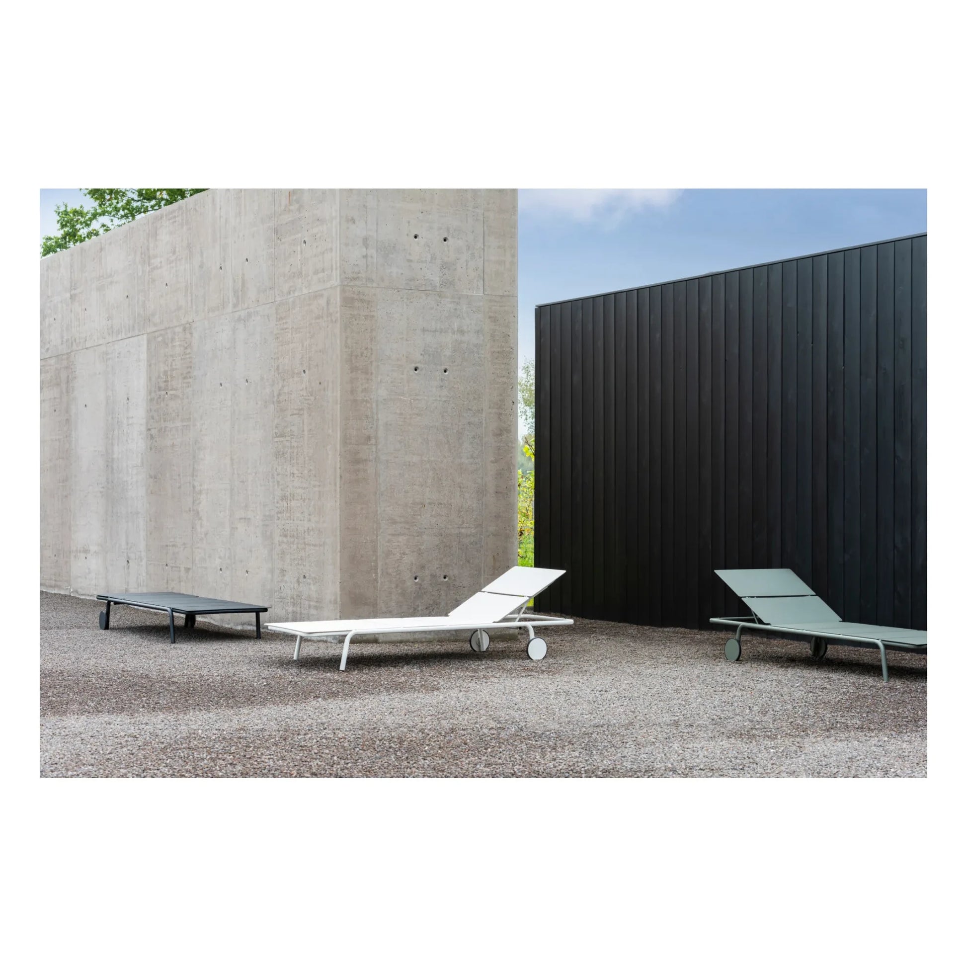 Serax - August Outdoor Sun Lounger | Eucalyptus