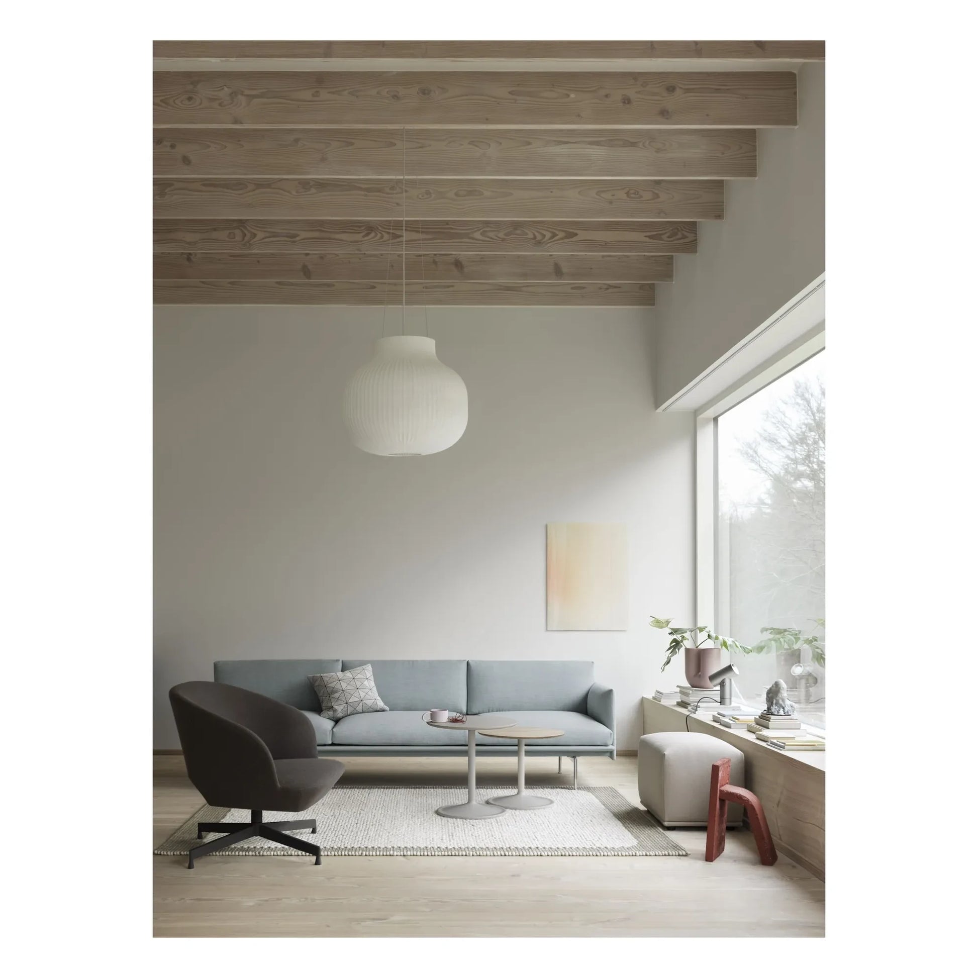 Muuto - Strand Closed suspension lamp, Benjamin Hubert | White