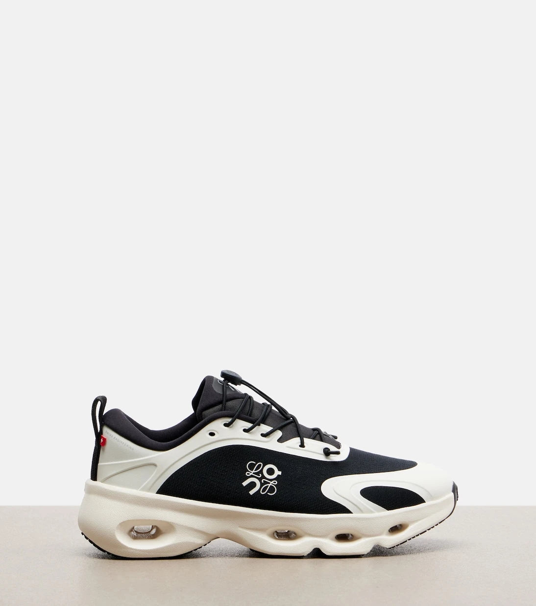 Loewe - x On Cloudsolo running shoes