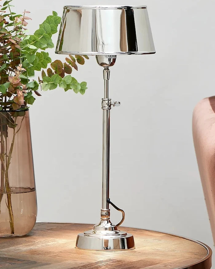 Riviera Maison cilalı metalden masa lambası 48,5 cm