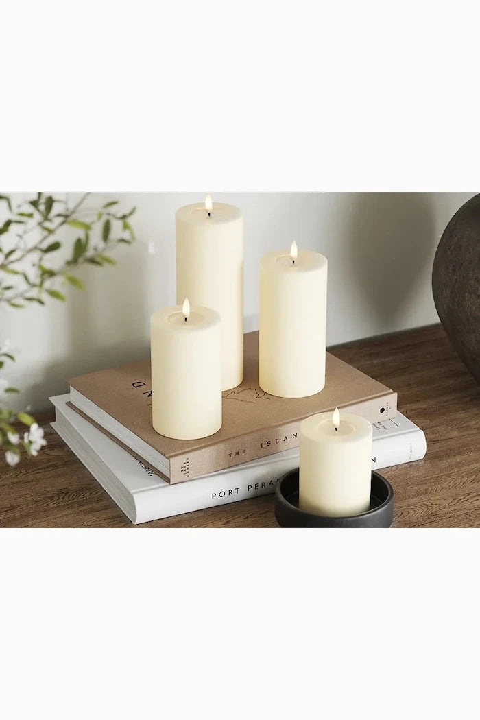 Led свещ Deluxe Homeart Cream Bloklys 10 x 15 cm