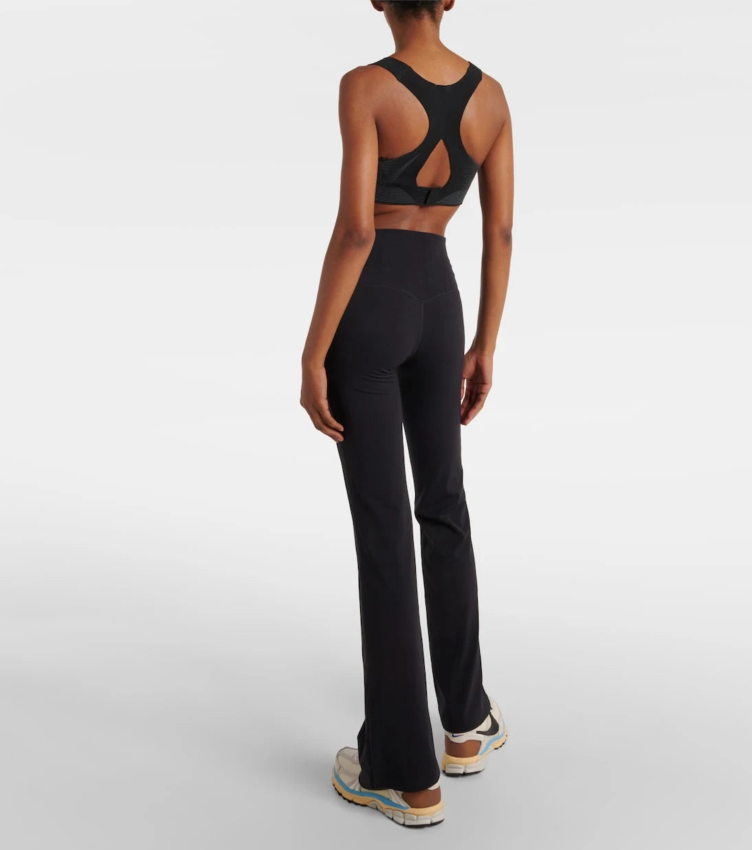 Nike - Nike Zenvy high-rise flared leggings