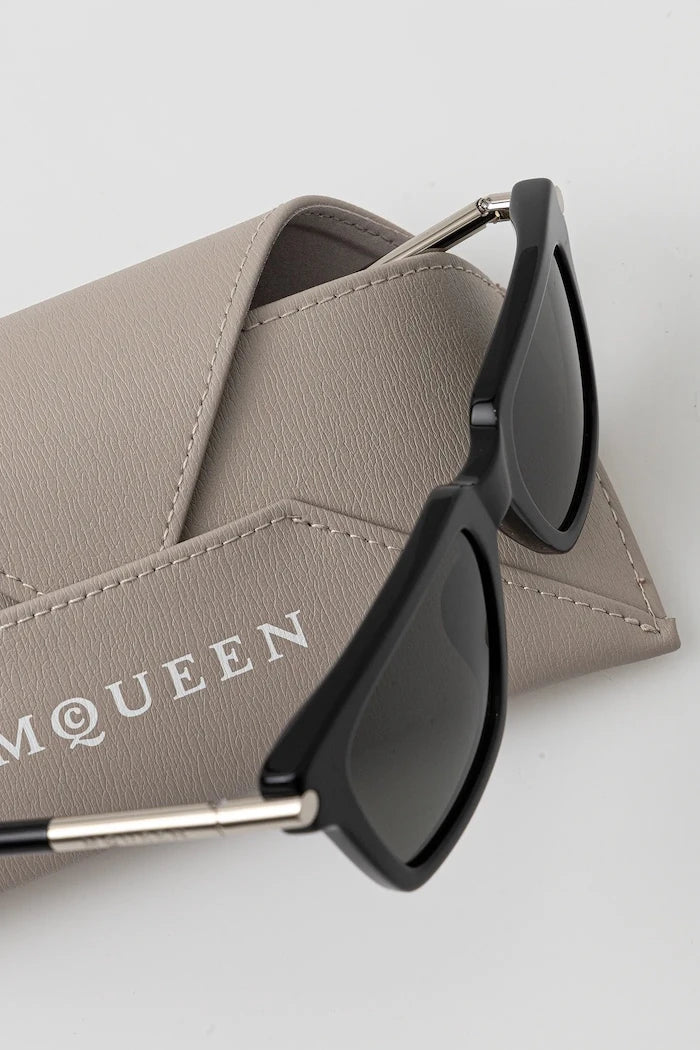 Слънчеви очила Alexander McQueen