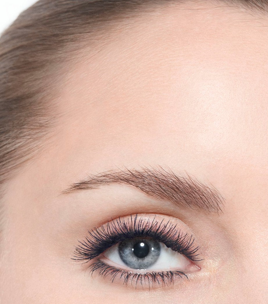 CHANEL NOIR ALLURE All-In-One Mascara: Volume, Length, Curl and Definition