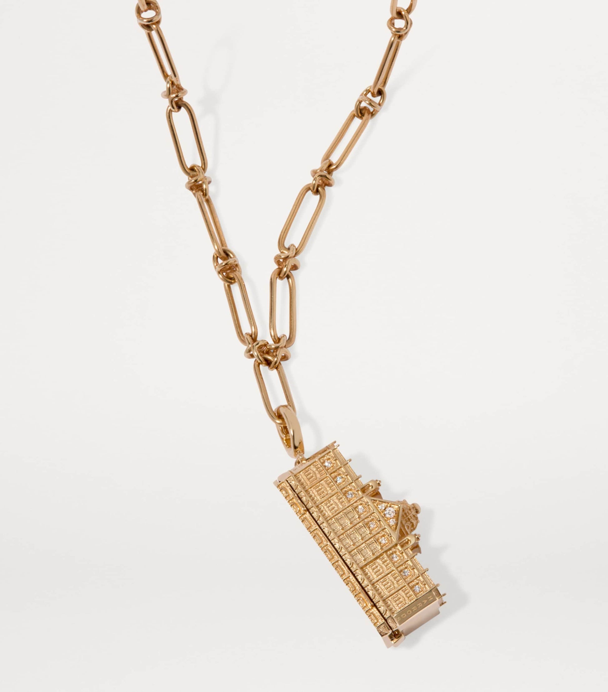 Annoushka x Harrods Yellow Gold and Diamond My Life in Charms Harrods Building Charm