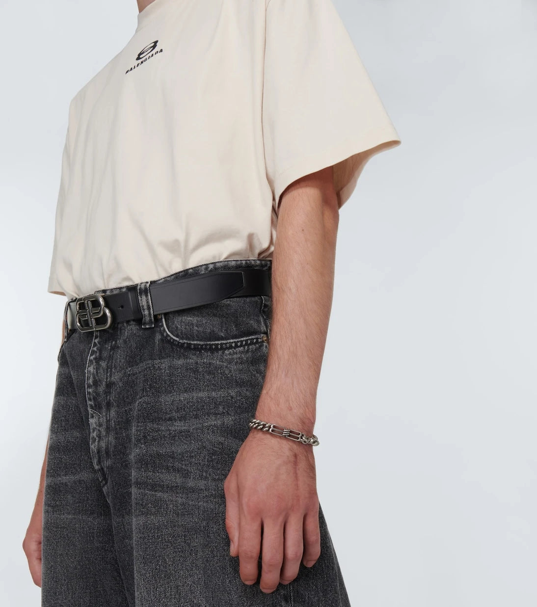 Balenciaga - سوار BB النحاسي
