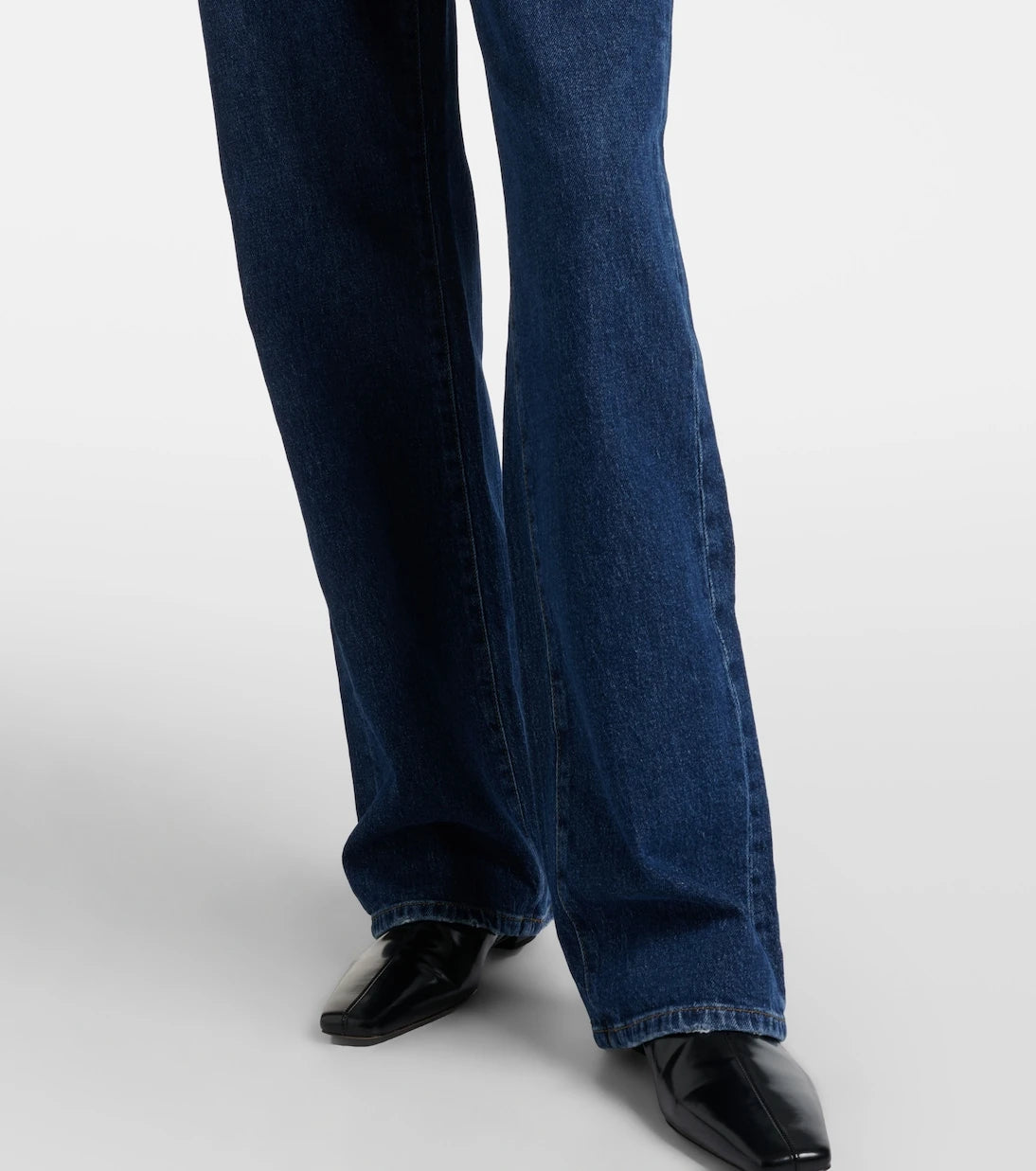 7 For All Mankind - جينز بقصة فلير وخصر مرتفع