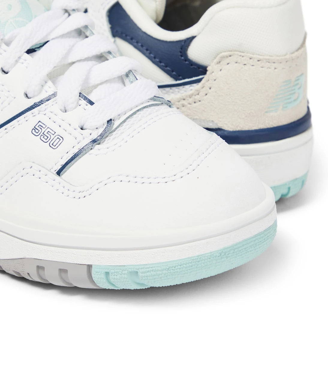 New Balance Kids - أحذية 550 الرياضية الجلدية