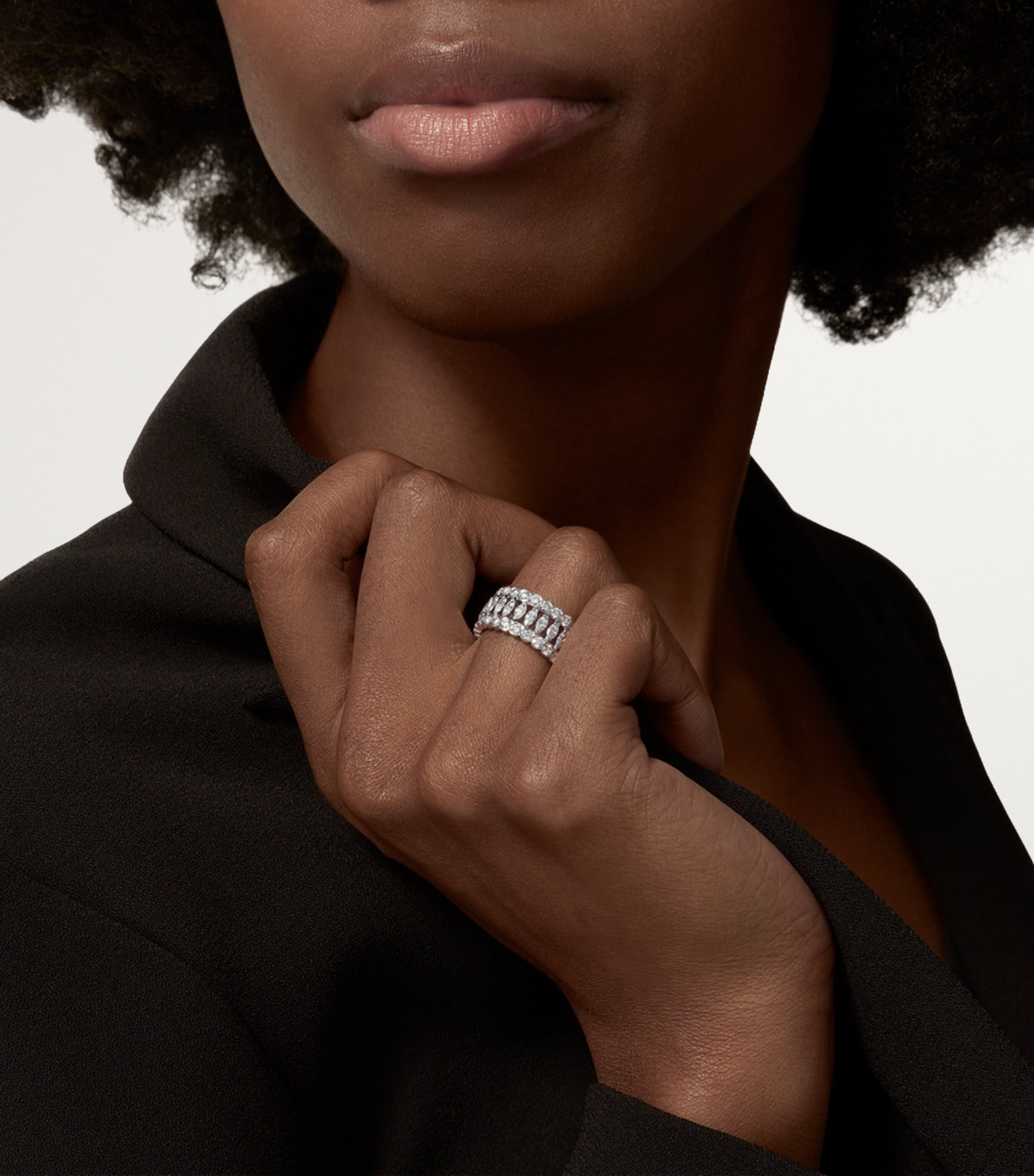 Cartier White Gold and Diamond Broderie de Cartier Ring