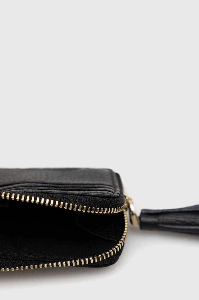 Coccinelle портфейл дамски от кожа