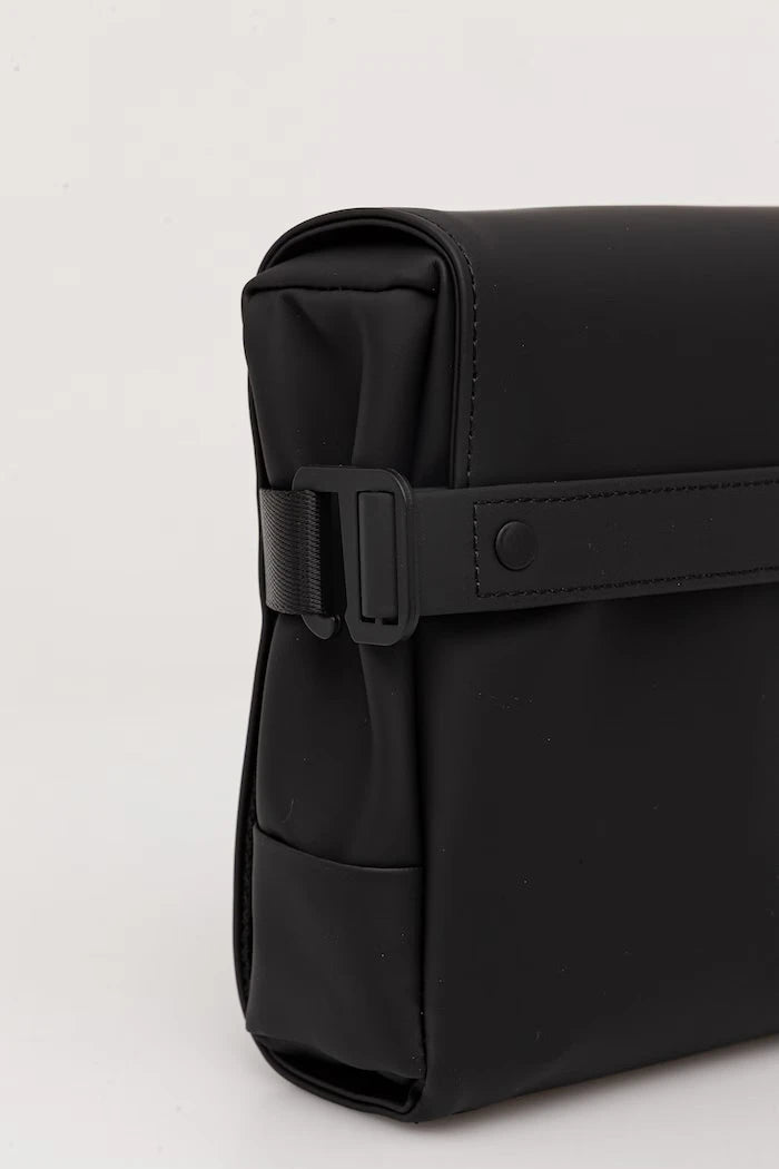 Козметична чанта Rains 16480 OTG Wash Bag W3