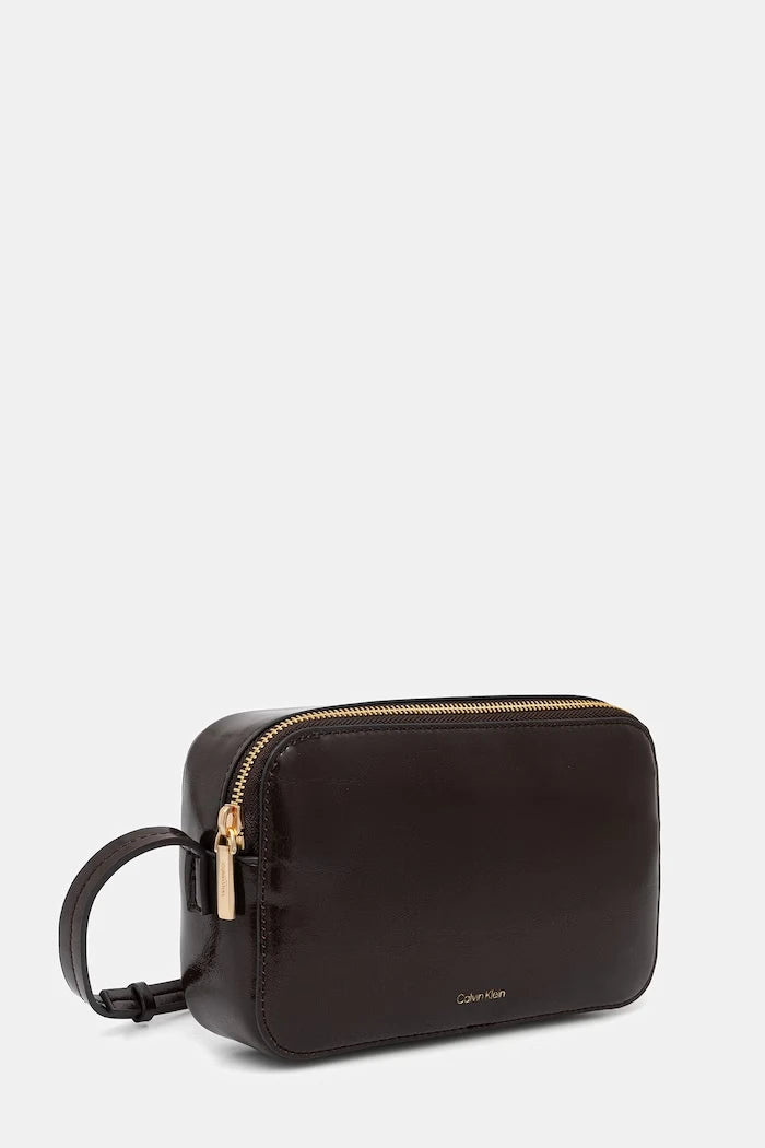 Calvin Klein чанта crossbody дамска