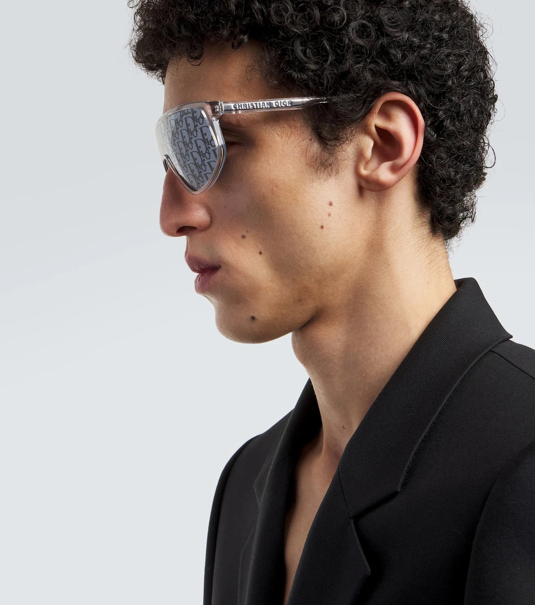 Dior Eyewear - DiorTag M1U shield sunglasses