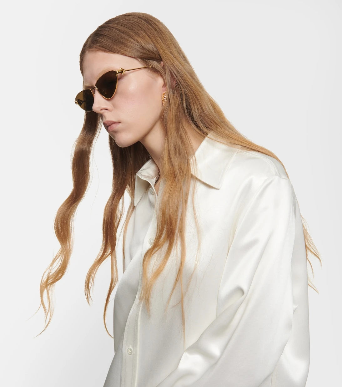 Bottega Veneta - Turn cat-eye sunglasses