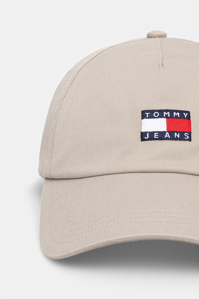 Tommy Jeans erkek pamuklu vizörlü şapka