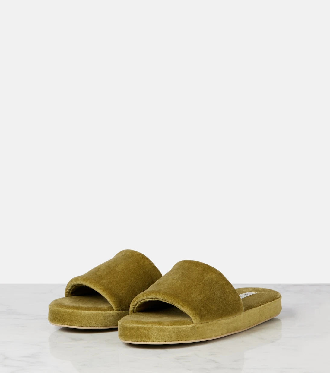 The Row - Pillow slides