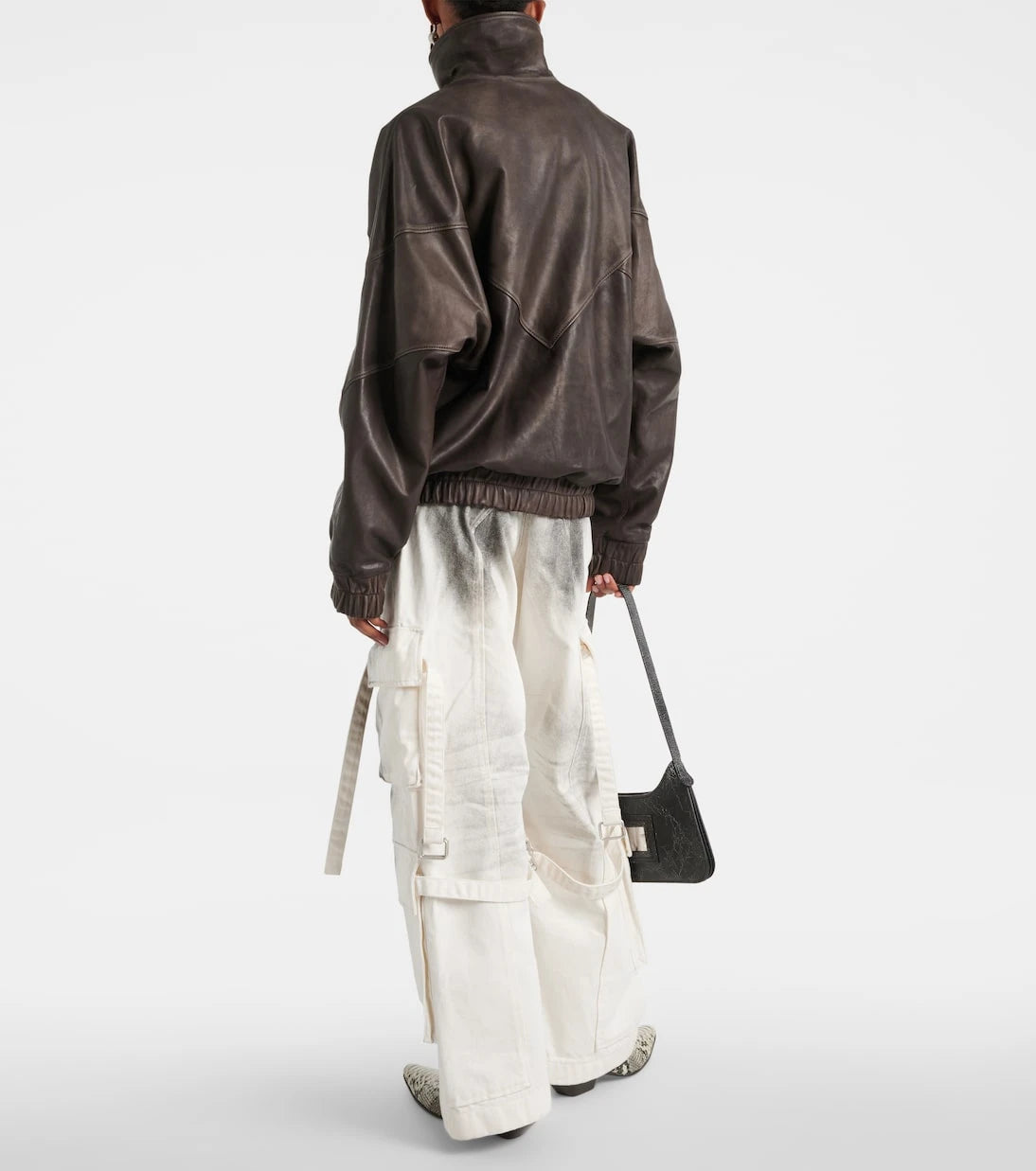 Acne Studios - سترة ليثي الجلدية منفوخة