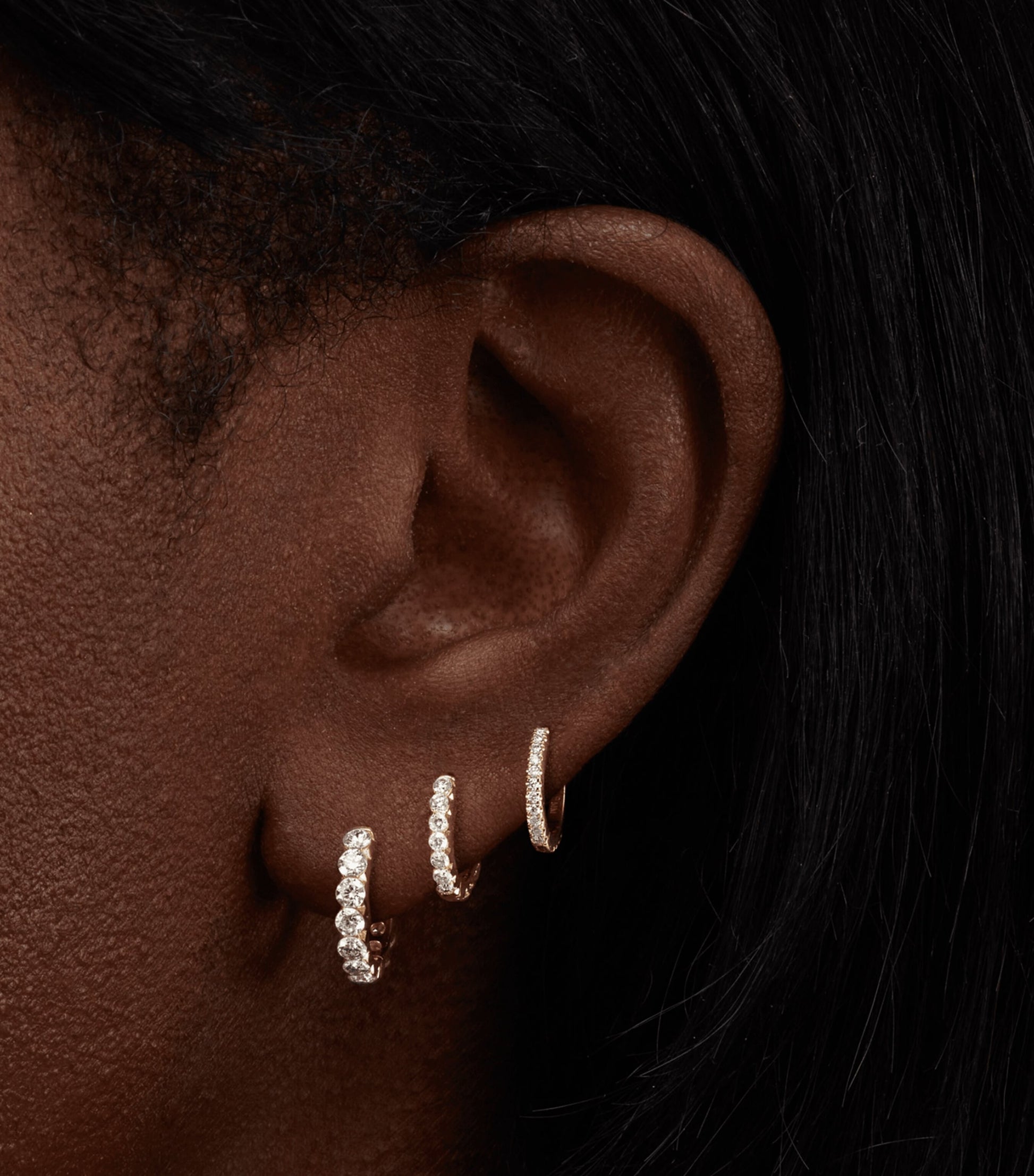 Diamond Eternity Single Hoop Earring (8mm)