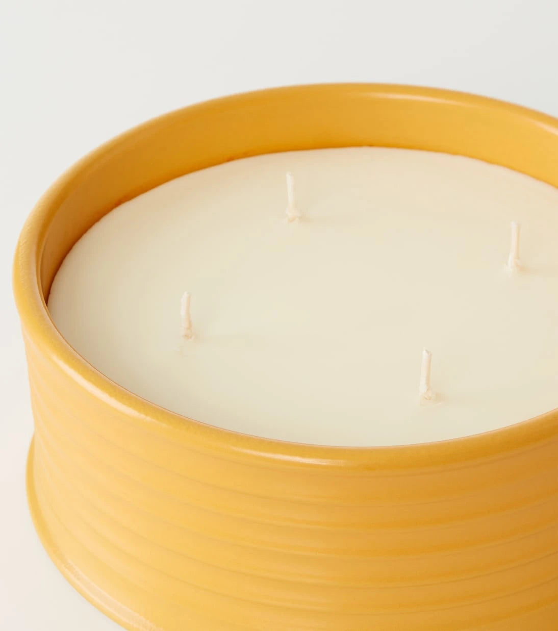 Loewe Home Scents - Ginger scented outdoor candle