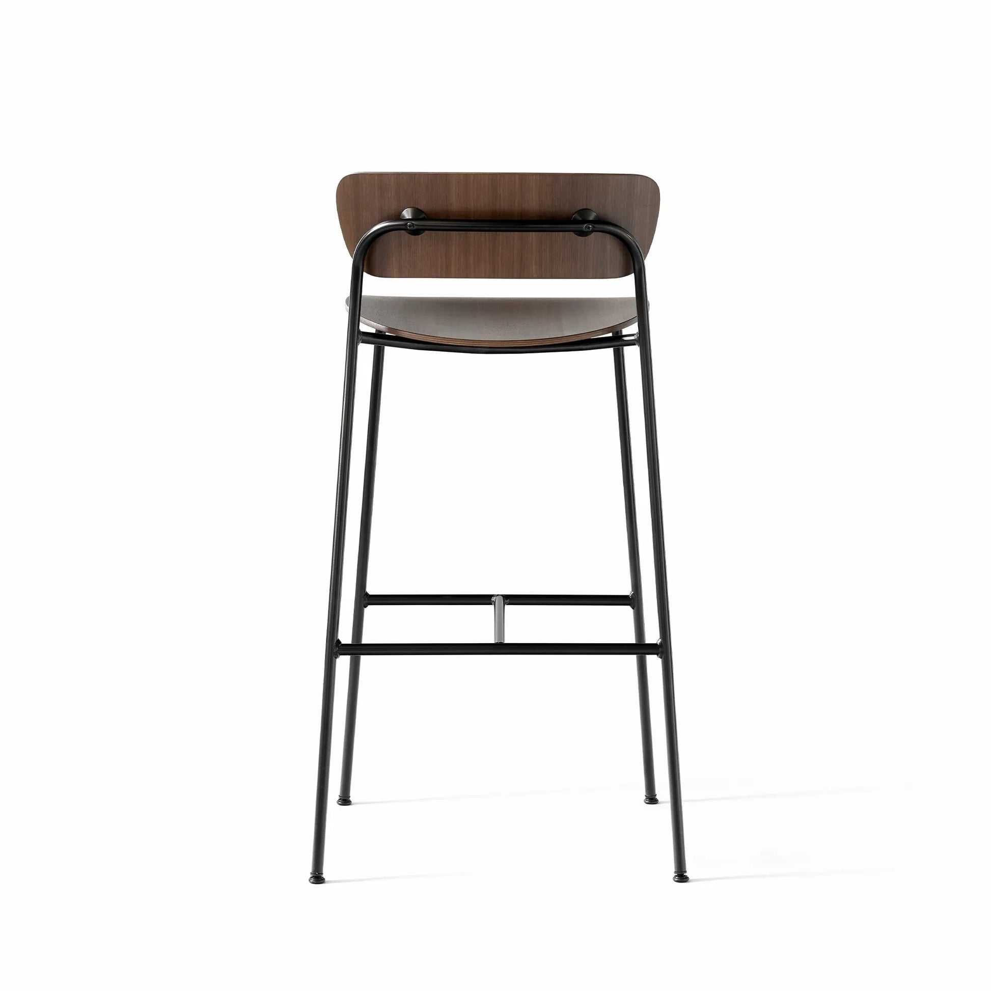 & Tradition - Pavilion AV7 Stool | Walnut