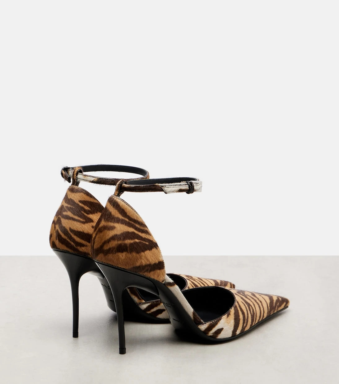 Alaïa - 90 tiger-print calf hair pumps