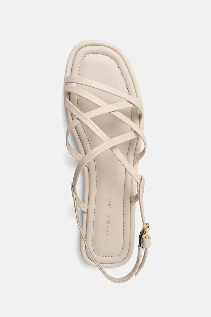 Tommy Hilfiger Kadın Deri Sandalet FLAT STRAPPY SANDAL LTH