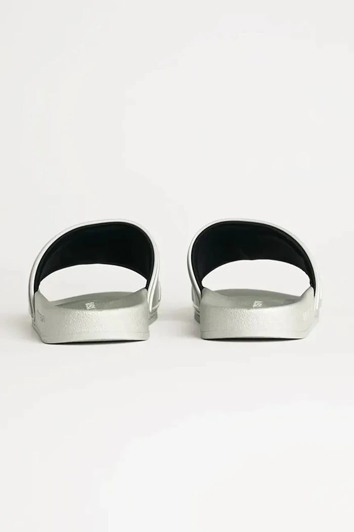 Чехли Karl Lagerfeld KONDO 2.0