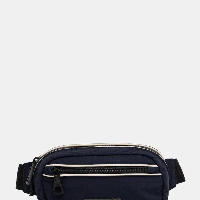 EA7 Emporio Armani Bel Çantası
