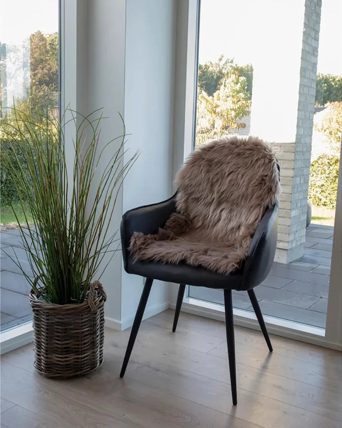 Седалка House Nordic Lambskin Artificial