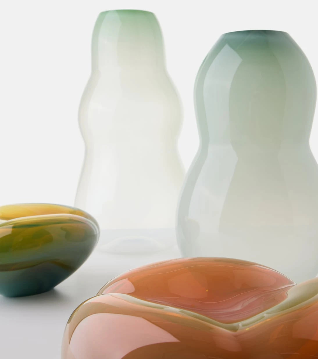 Alexa Lixfeld - Spin glass vase