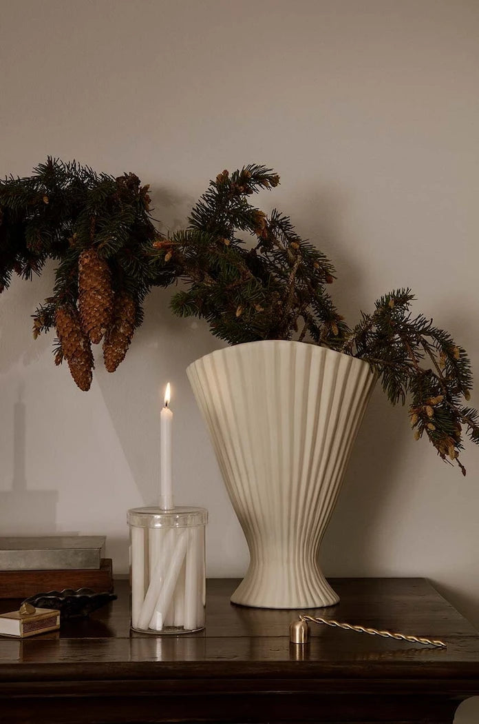 Гасител за свещи ferm LIVING Twist Candle Snuffer