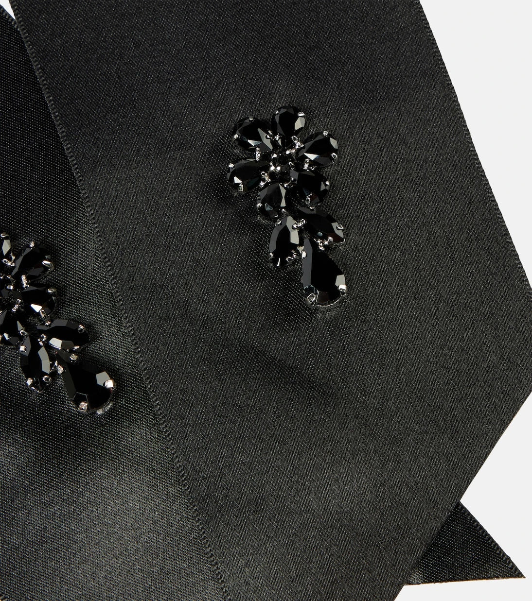 Simone Rocha - دبوس شعر ساتان مزين بفيونكة