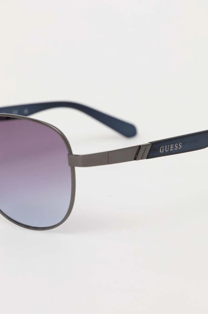 Слънчеви очила Guess