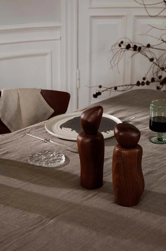 ferm LIVING Cairn Öğütücü El Değirmeni