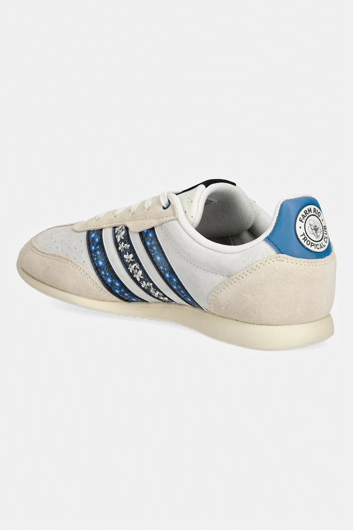adidas Barreda маратонки дамски от велур