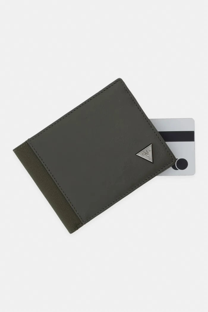 Guess портфейл мъжки от кожа BERNA
