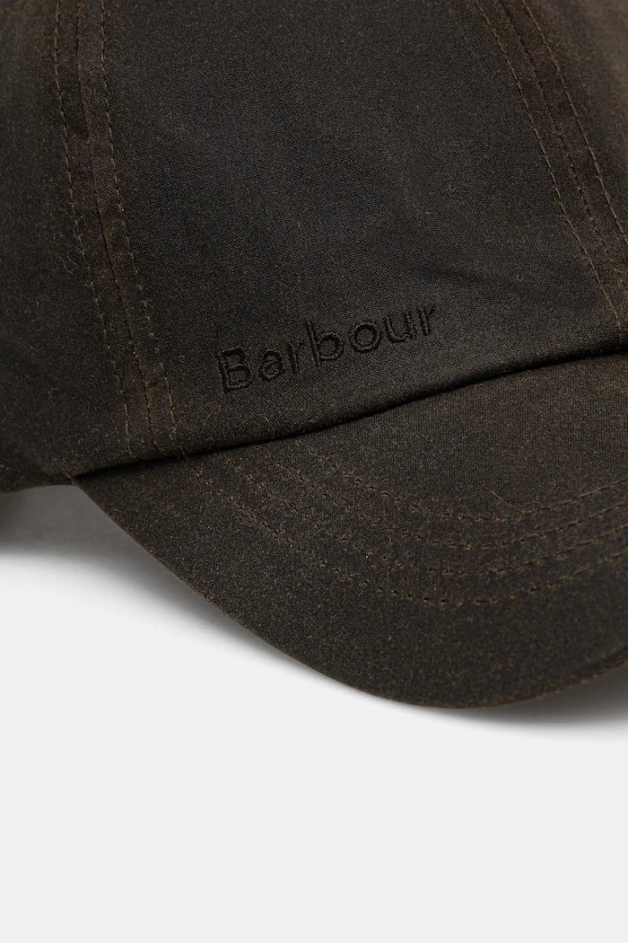 Памучна шапка с козирка Barbour