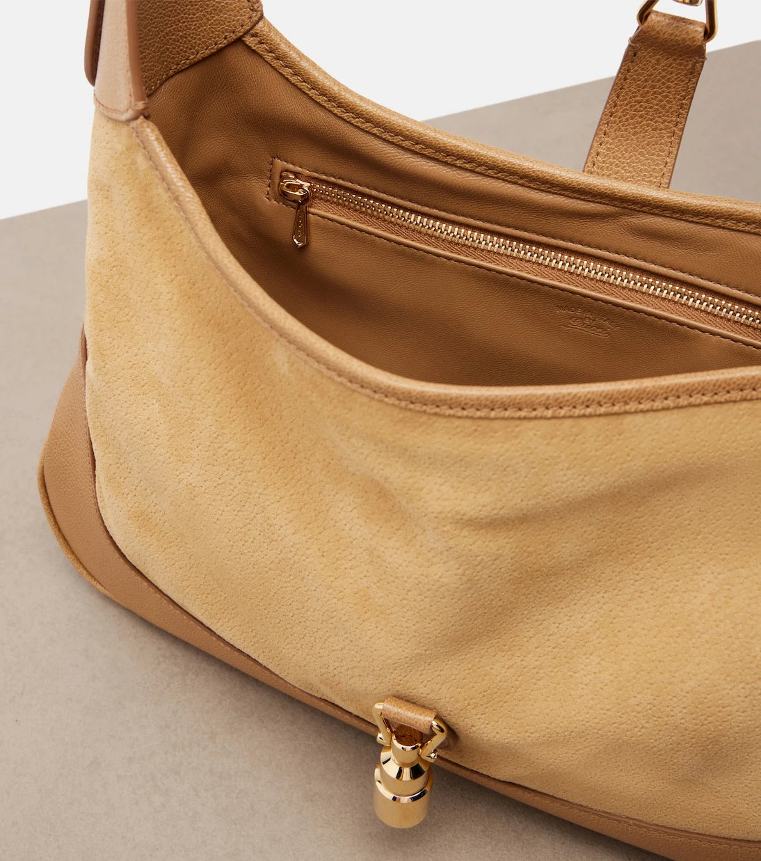 Gucci - Gucci Jackie 1961 Medium suede shoulder bag
