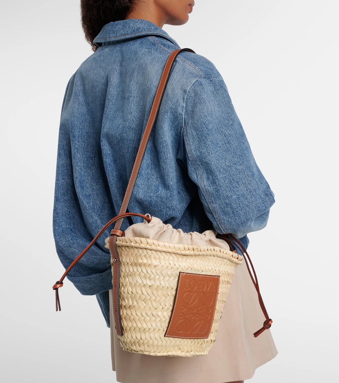 Loewe - Paula's Ibiza Anagram woven shoulder bag