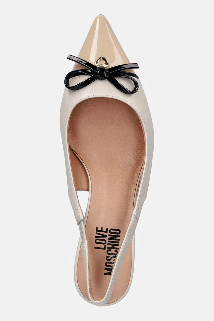 Кожени обувки с тънък ток Love Moschino