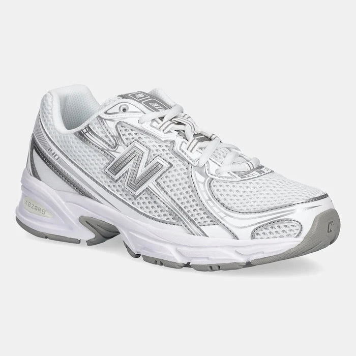 Маратонки New Balance 740