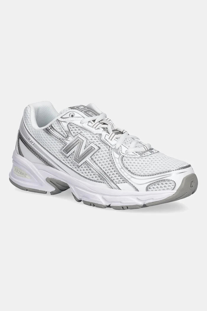 Маратонки New Balance 740