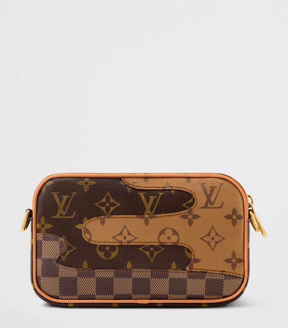 Leather Trocadéro Wearable Wallet